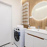 Apartment Pink & Blue Cozy In By Renters *