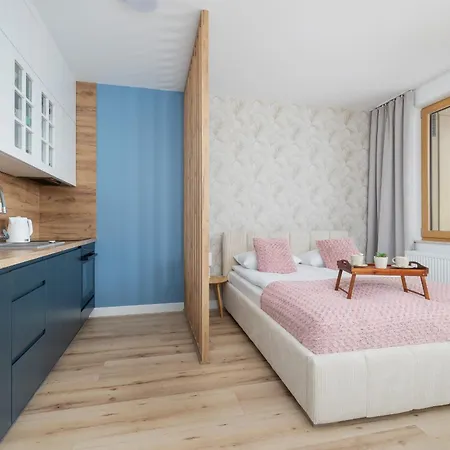 Pink & Blue Cozy In By Renters Lägenhet